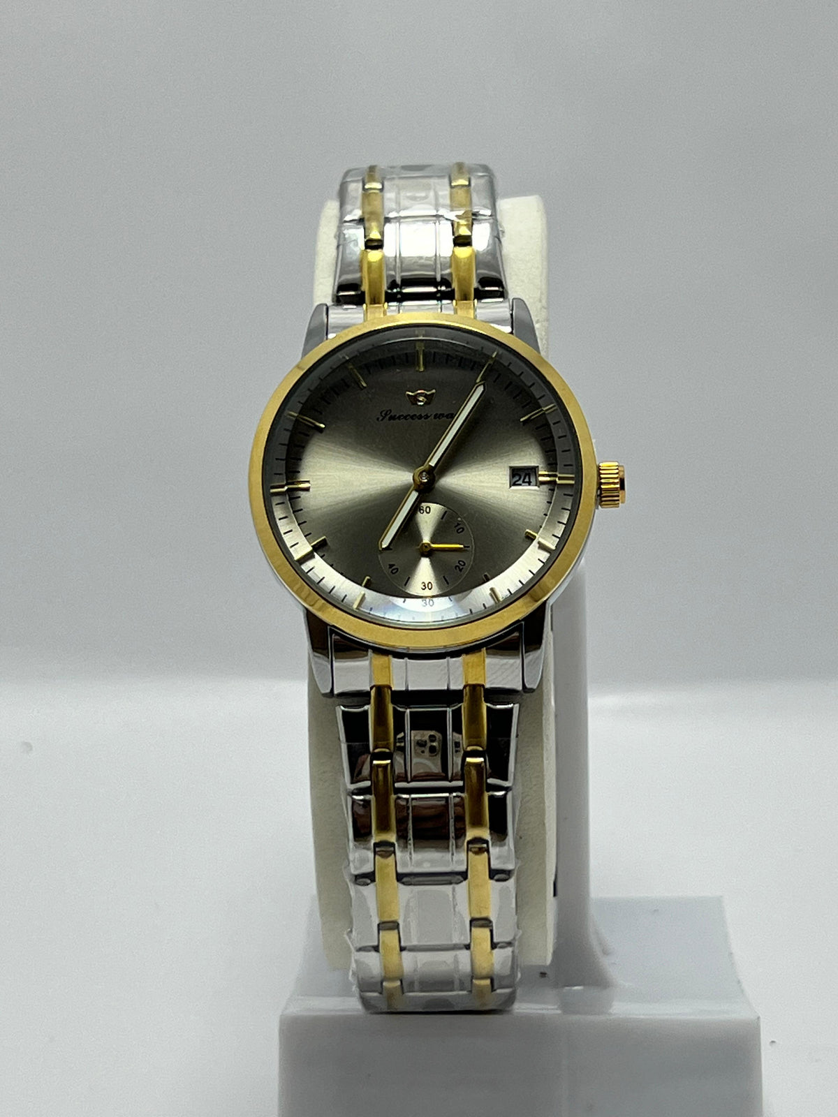 Success Way Men’s Two-Tone Stainless Steel Wrist Watch – Grey Dial, Date Display,