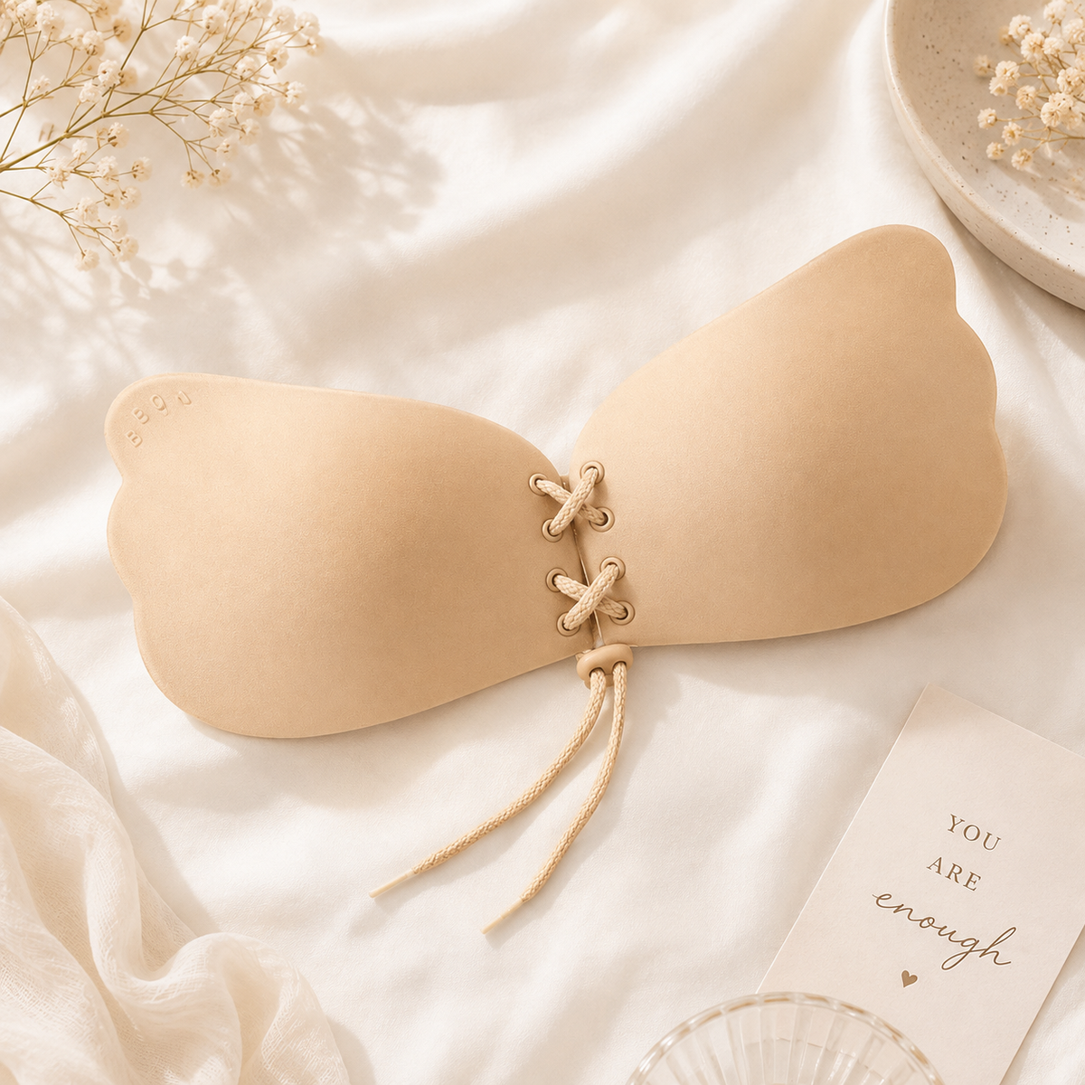 
K Butterfly Sticky Bra – detail view 2