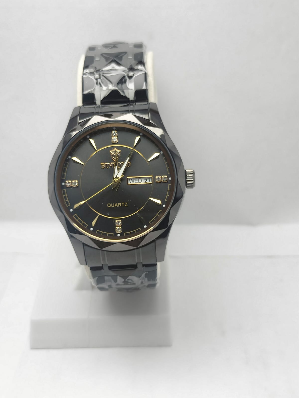 BINBOND Men’s Classic Quartz Watch – Black & Gold Dial with Crystal Markers - Kaimri